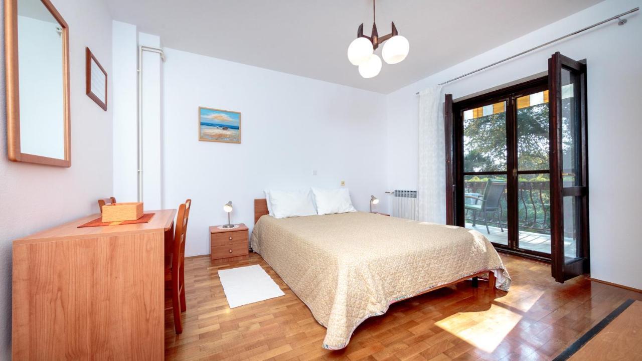 Apartments Maller Ровинь Экстерьер фото