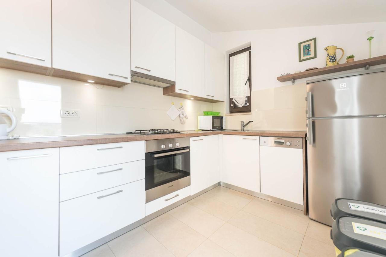 Apartments Maller Ровинь Экстерьер фото