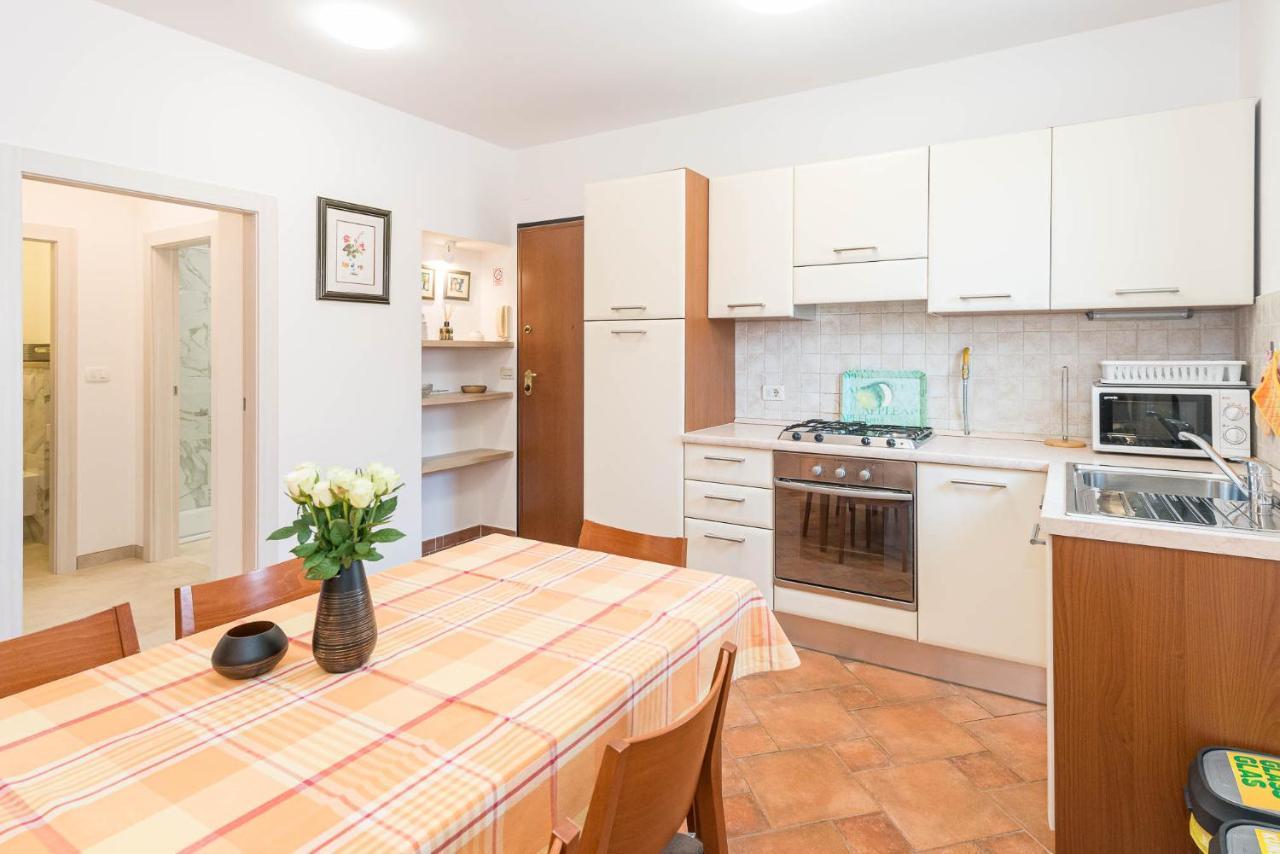 Apartments Maller Ровинь Экстерьер фото