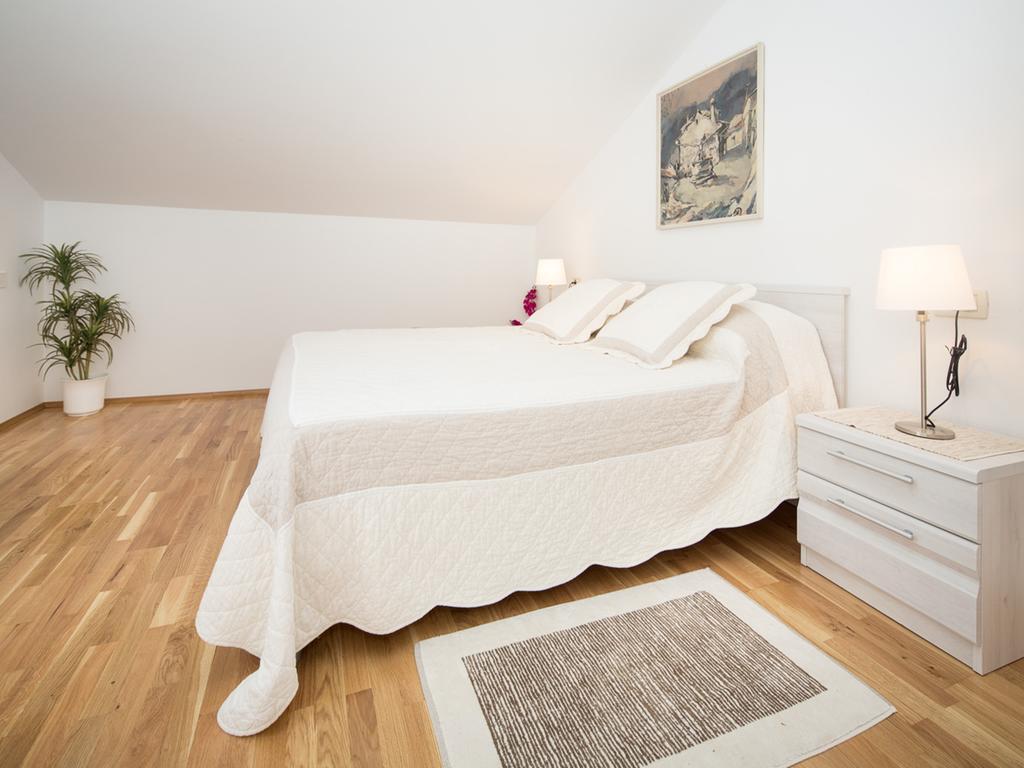 Apartments Maller Ровинь Экстерьер фото